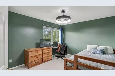 18637 172nd Place SE, Renton, WA 98058 - Photo 21