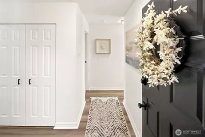 10508 NE 32nd Place #G302, Bellevue, WA 98004 - Photo 1