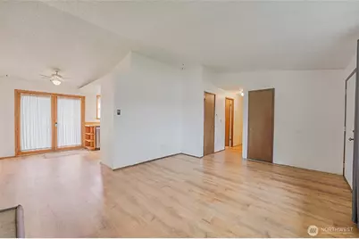 16973 Vaughn Road, Mount Vernon, WA 98273 - Photo 7