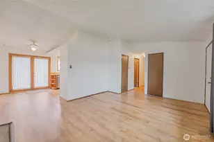 16973 Vaughn Rd, Mount Vernon, WA 98273 - Photo 7