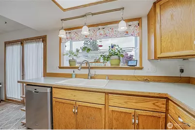 16973 Vaughn Road, Mount Vernon, WA 98273 - Photo 9
