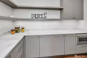 6950 SE Maker St, Mercer Island, WA 98040 - Photo 7