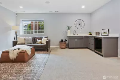 8050 29th Avenue NW, Seattle, WA 98117 - Photo 31