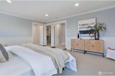 8050 29th Avenue NW, Seattle, WA 98117 - Photo 19
