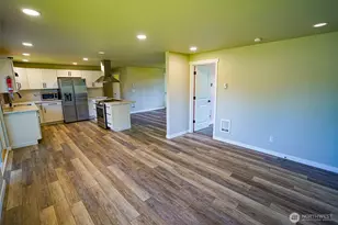 1930 SE Diamond Pl, Port Orchard, WA 98366 - Photo 5