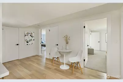 3430 39th Avenue W, Seattle, WA 98199 - Photo 9