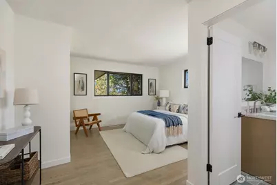 3430 39th Avenue W, Seattle, WA 98199 - Photo 23