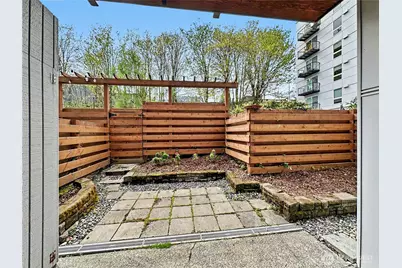 10501 8th Avenue NE #128, Seattle, WA 98125 - Photo 29