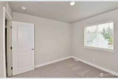8733 151st Street E, Puyallup, WA 98375 - Photo 11