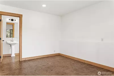 906 Lince Avenue, Winthrop, WA 98862 - Photo 35