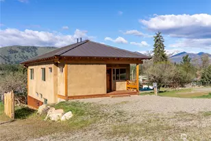 906 Lince Ave, Winthrop, WA 98862 - Photo 3