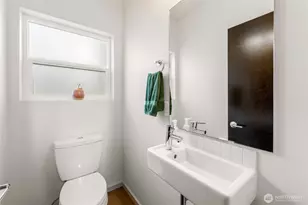 2409 NW 64th St, Seattle, WA 98107 - Photo 5