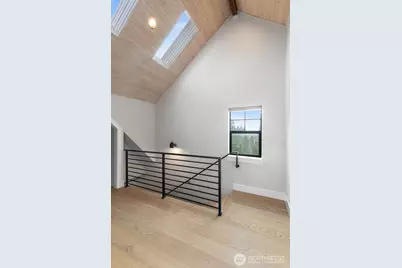 10715 2nd Avenue NW, Seattle, WA 98177 - Photo 11