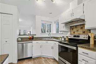 833 SW Sunset Blvd, Renton, WA 98057 - Photo 19