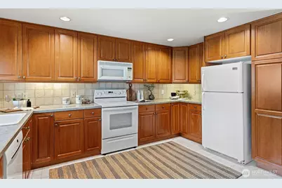 3602 NE 103rd Street, Seattle, WA 98125 - Photo 15