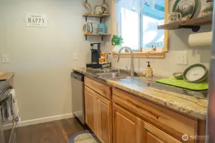 11406 Alpine Dr SW, Port Orchard, WA 98367 - Photo 23