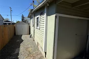 1302 E Broad St, Mount Vernon, WA 98274 - Photo 15