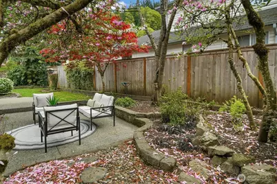 15631 SE 156th Street, Renton, WA 98058 - Photo 27