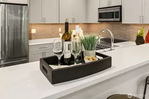 7064 Cleopatra Pl NW, Seattle, WA 98117 - Photo 9