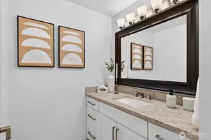 733 Lake St S, Kirkland, WA 98033 - Photo 21