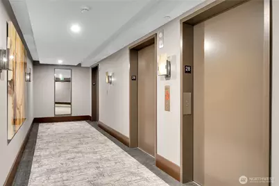 650 Bellevue Way NE #2808, Bellevue, WA 98004 - Photo 25