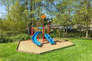 10813 NE 147th Ln, Bothell, WA 98011 - Photo 27