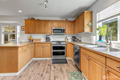 21606 114th Street E, Bonney Lake, WA 98391 - Photo 5