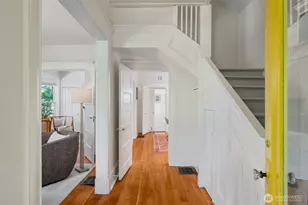 2516 3rd Ave W, Seattle, WA 98119 - Photo 5
