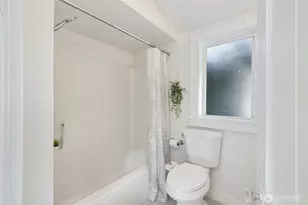 2516 3rd Ave W, Seattle, WA 98119 - Photo 19