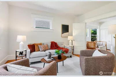 2516 3rd Avenue W, Seattle, WA 98119 - Photo 7