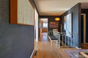 1310 N Heatherwood W, Tacoma, WA 98406 - Photo 7