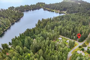 11222 Country Club Pl, Anderson Island, WA 98303 - Photo 39