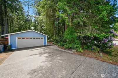 11222 Country Club Place, Anderson Island, WA 98303 - Photo 7