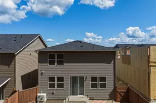 10730 188 St E, Puyallup, WA 98374 - Photo 33