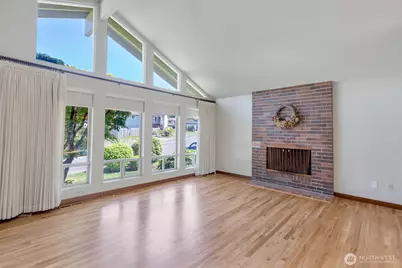 15733 SE 175th Place, Renton, WA 98058 - Photo 5