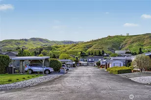 1608 N Western Ave, Wenatchee, WA 98801 - Photo 7