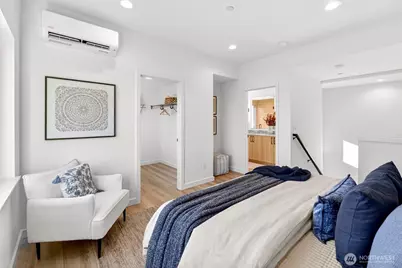 2851 NW 70th Street #B, Seattle, WA 98117 - Photo 15