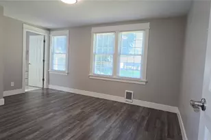 12053 70th Ave S, Seattle, WA 98178 - Photo 5