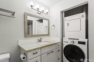 12423 NE 145th Pl, Kirkland, WA 98034 - Photo 15