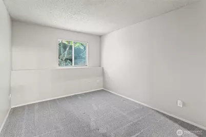 12423 NE 145th Place #B145, Kirkland, WA 98034 - Photo 11