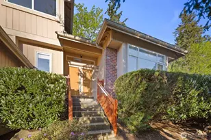 8218 126th Pl SE, Newcastle, WA 98056 - Photo 3