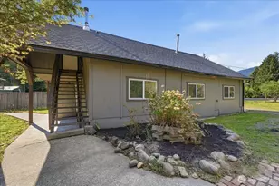11124 Mountain View Dr, Granite Falls, WA 98525 - Photo 29