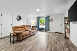 507 Violet Meadow St S, Tacoma, WA 98444 - Photo 3