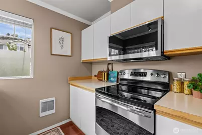 22022 42nd Avenue S #202, Kent, WA 98032 - Photo 11