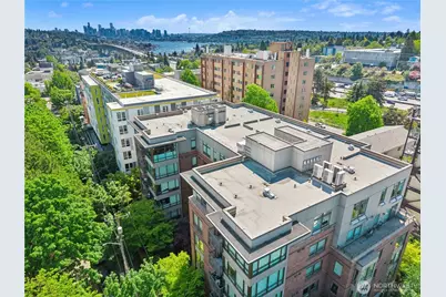 4547 8th Avenue NE #602, Seattle, WA 98105 - Photo 23