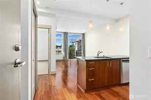 4547 8th Ave NE, Seattle, WA 98105 - Photo 19