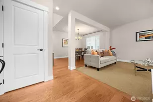 18921 10th Dr SE, Bothell, WA 98012 - Photo 7