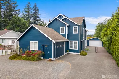 312 E Park Street, North Bend, WA 98045 - Photo 1