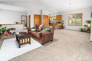 312 E Park St, North Bend, WA 98045 - Photo 5