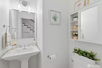 12217 NE 100th Street, Kirkland, WA 98033 - Photo 17